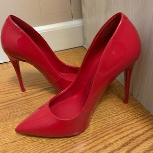 ALDO red new heels - size 5!
